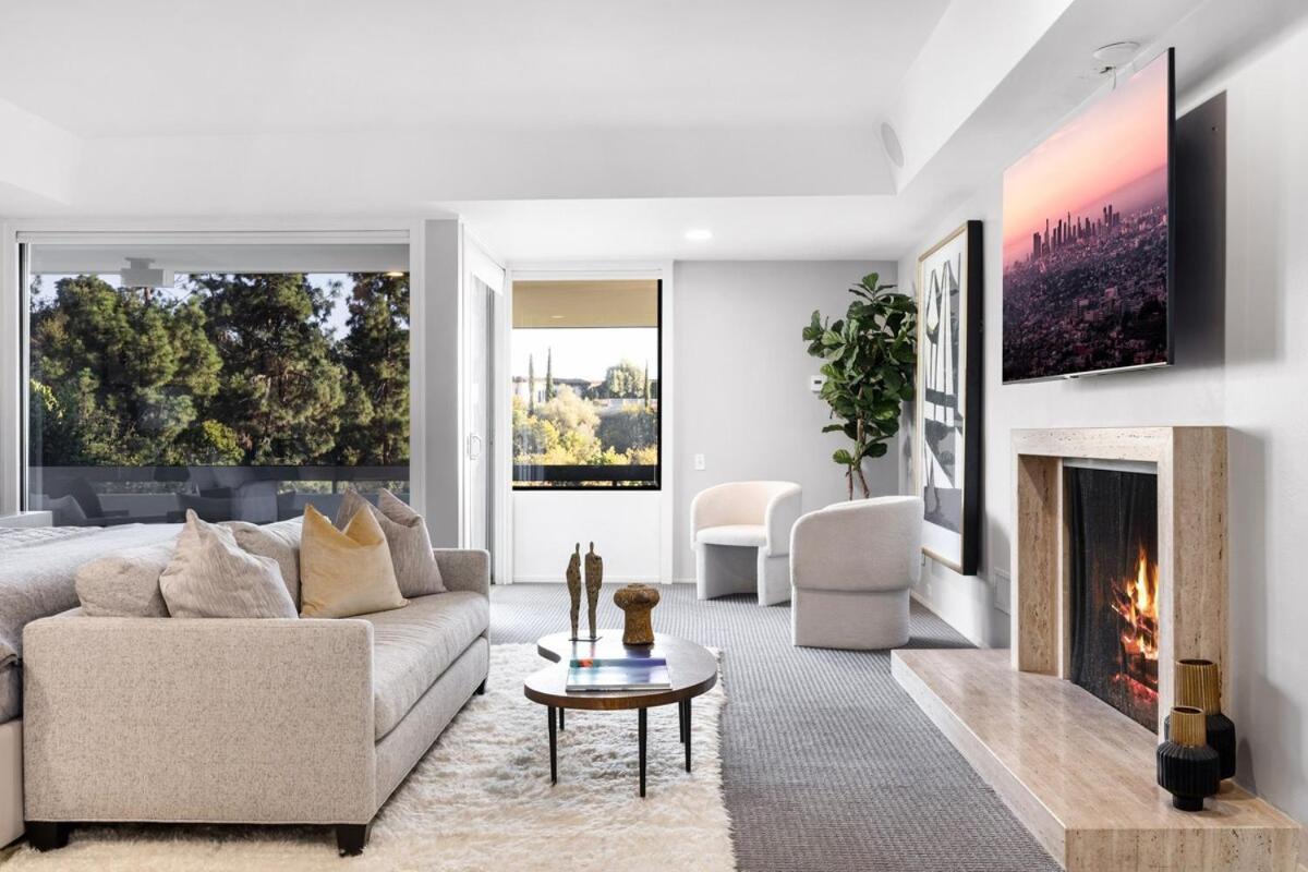 Mid Century Modern In Trousdale With Tennis Ferienhaus *